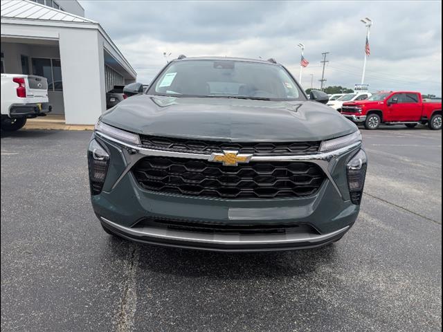 new 2025 Chevrolet Trax car, priced at $23,440