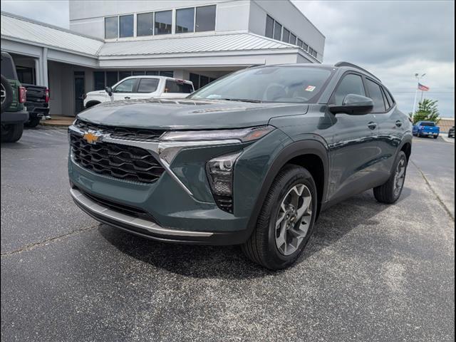 new 2025 Chevrolet Trax car, priced at $23,440