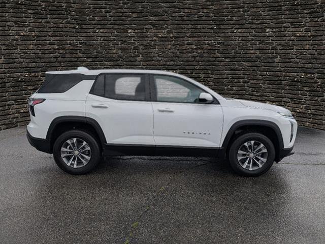 new 2026 Chevrolet Equinox car, priced at $28,245