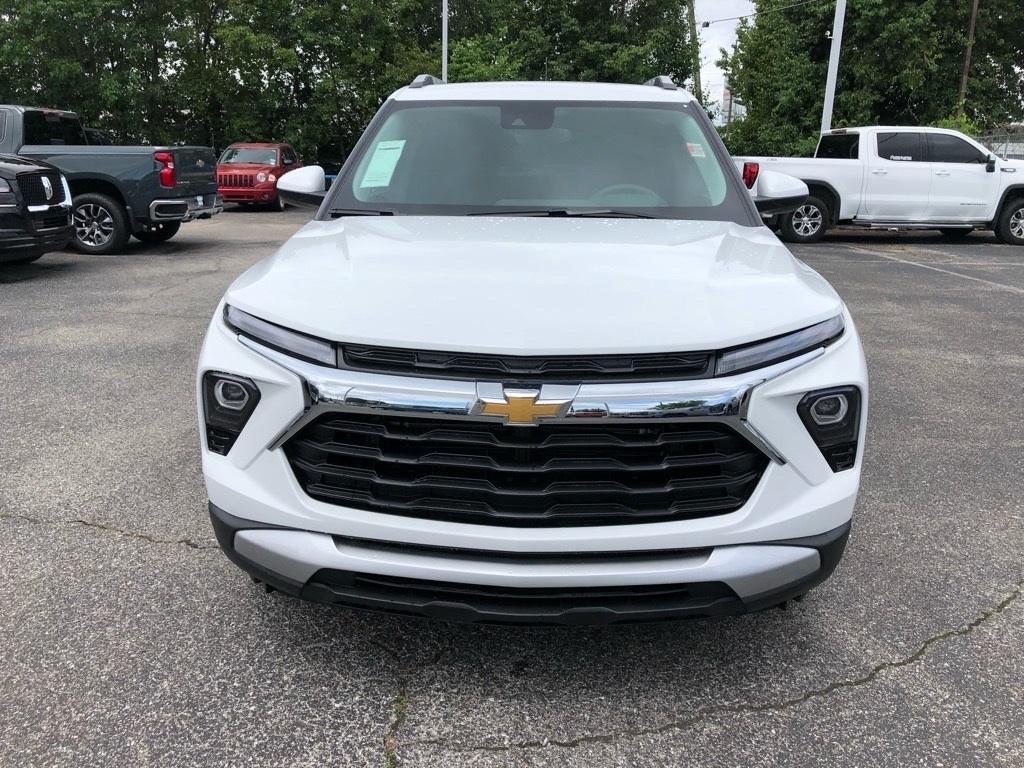 new 2025 Chevrolet TrailBlazer car, priced at $25,990