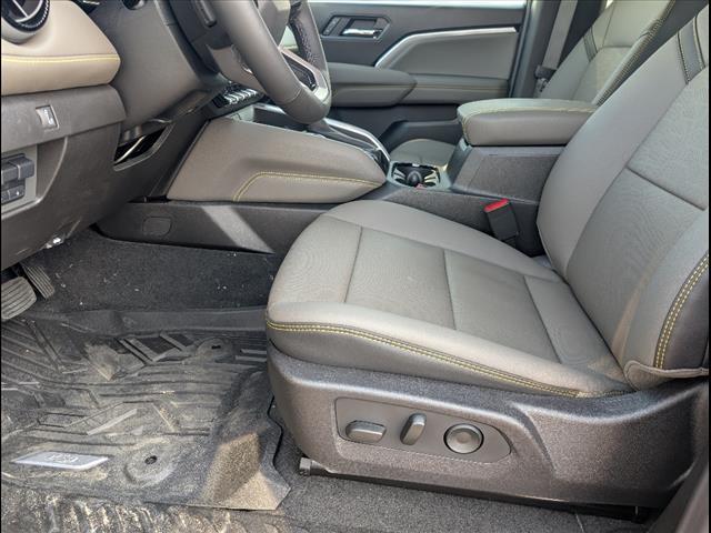 new 2025 Chevrolet Colorado car, priced at $57,860
