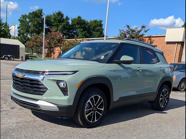 new 2025 Chevrolet TrailBlazer car, priced at $30,180