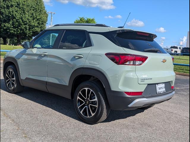 new 2025 Chevrolet TrailBlazer car, priced at $30,180