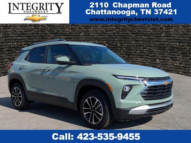new 2025 Chevrolet TrailBlazer car, priced at $30,180