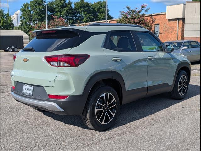 new 2025 Chevrolet TrailBlazer car, priced at $30,180