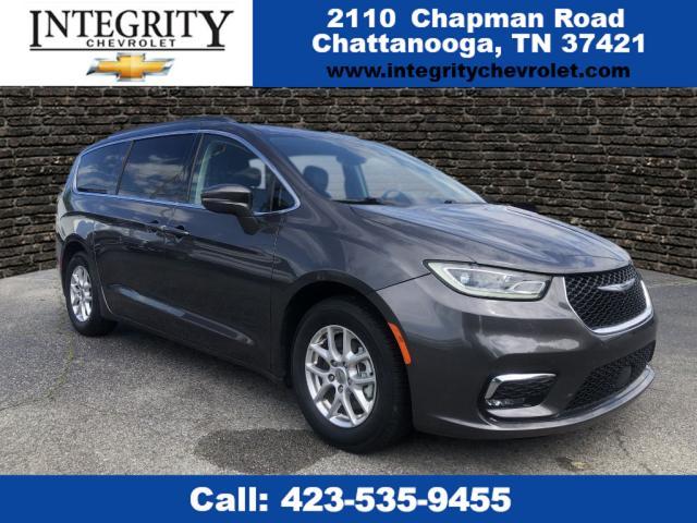 used 2022 Chrysler Pacifica car, priced at $24,951