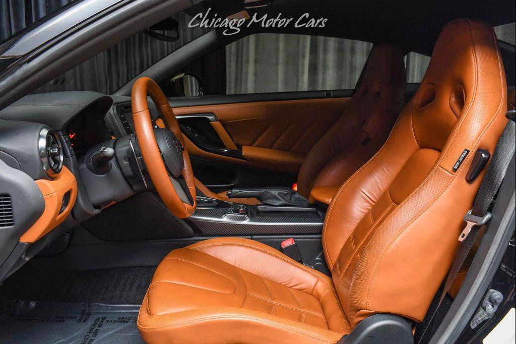 used 2017 Nissan GT-R car