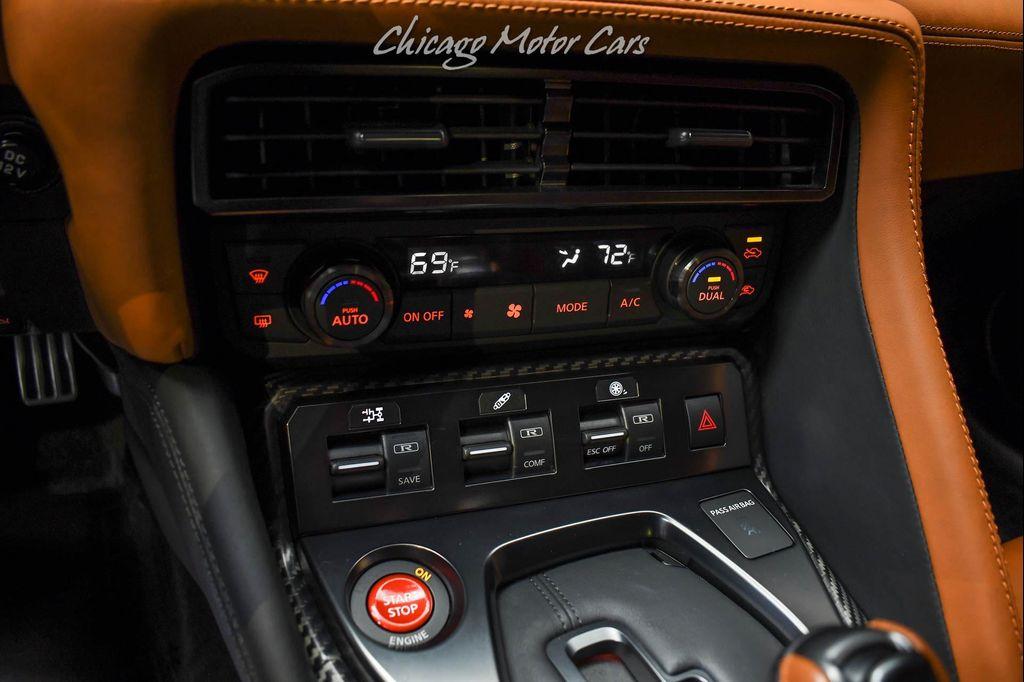 used 2017 Nissan GT-R car