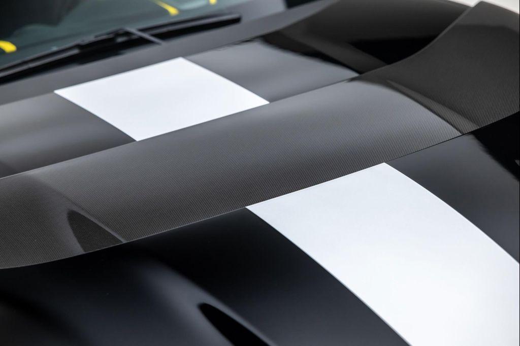 used 2022 Ferrari 812 Competizione car