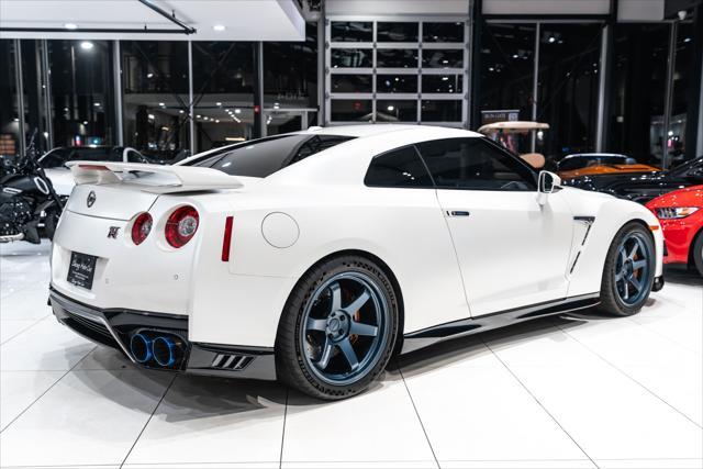 used 2021 Nissan GT-R car