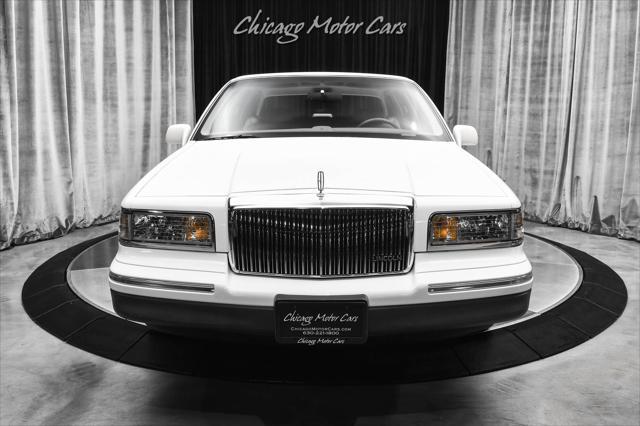 used 1997 Lincoln Town Car car, priced at $24,800