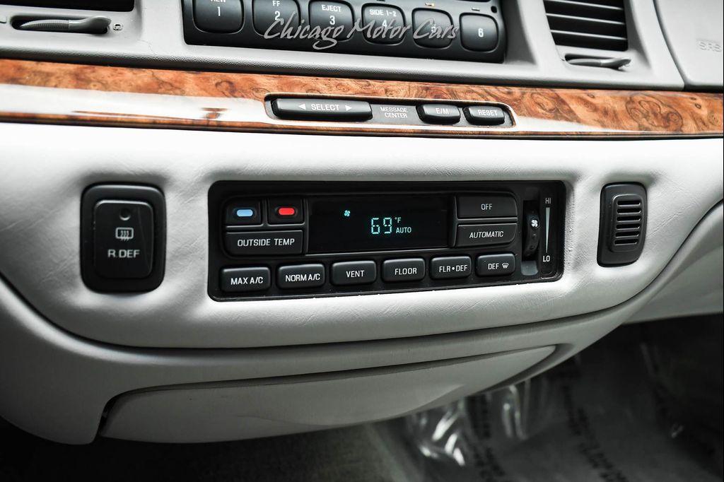 used 1997 Lincoln Town Car car, priced at $20,800