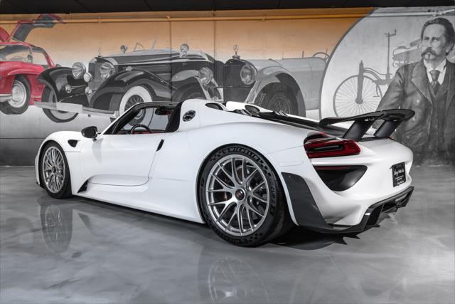 used 2015 Porsche 918 Spyder car