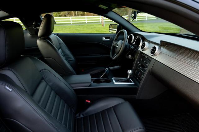used 2008 Ford Mustang car