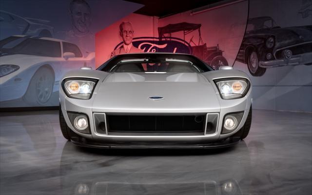 used 2005 Ford GT car