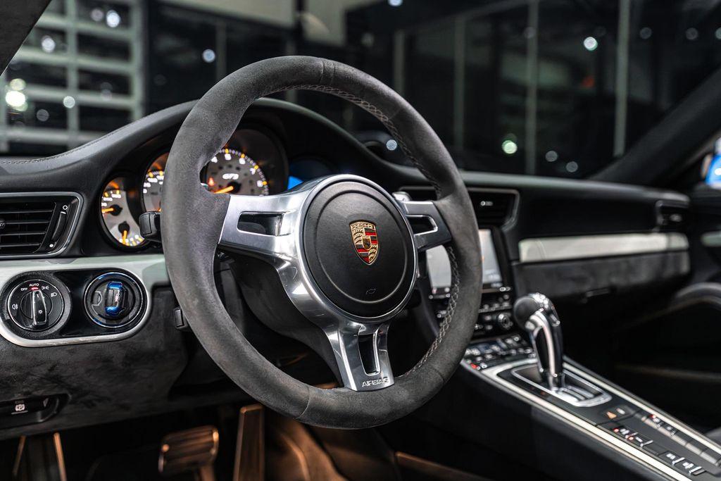 used 2015 Porsche 911 car