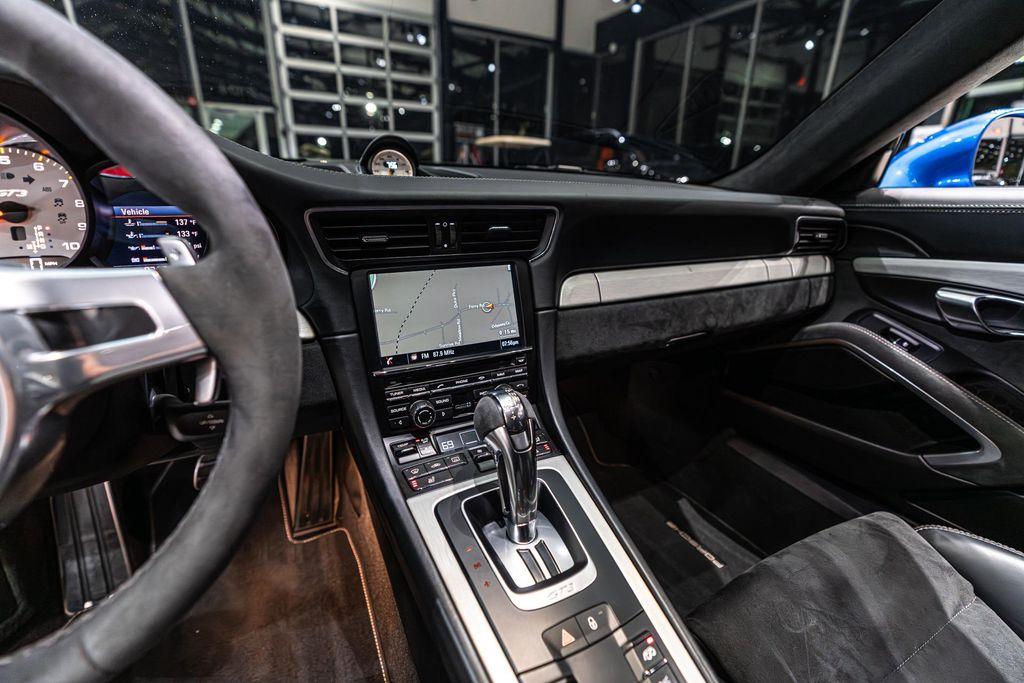 used 2015 Porsche 911 car