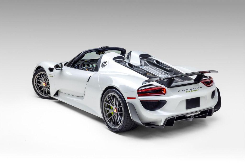 used 2015 Porsche 918 Spyder car