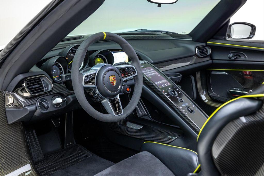 used 2015 Porsche 918 Spyder car