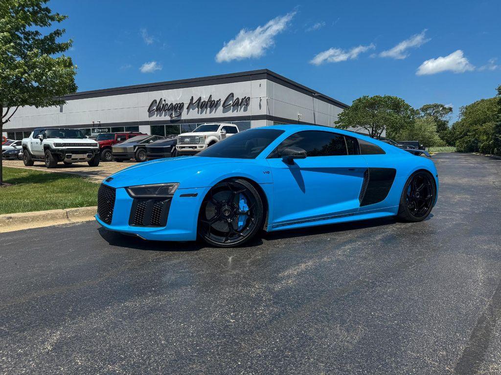 used 2017 Audi R8 car