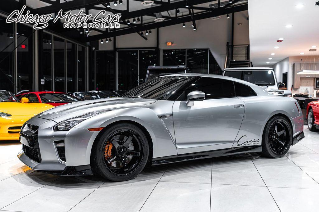 used 2020 Nissan GT-R car