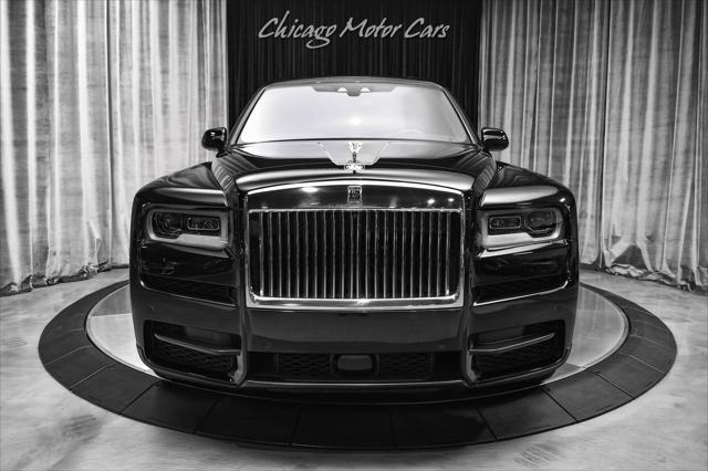 used 2019 Rolls-Royce Cullinan car, priced at $262,800
