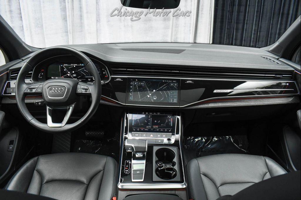 used 2023 Audi Q7 car, priced at $43,800