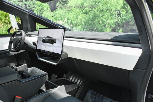used 2024 Tesla Cybertruck car