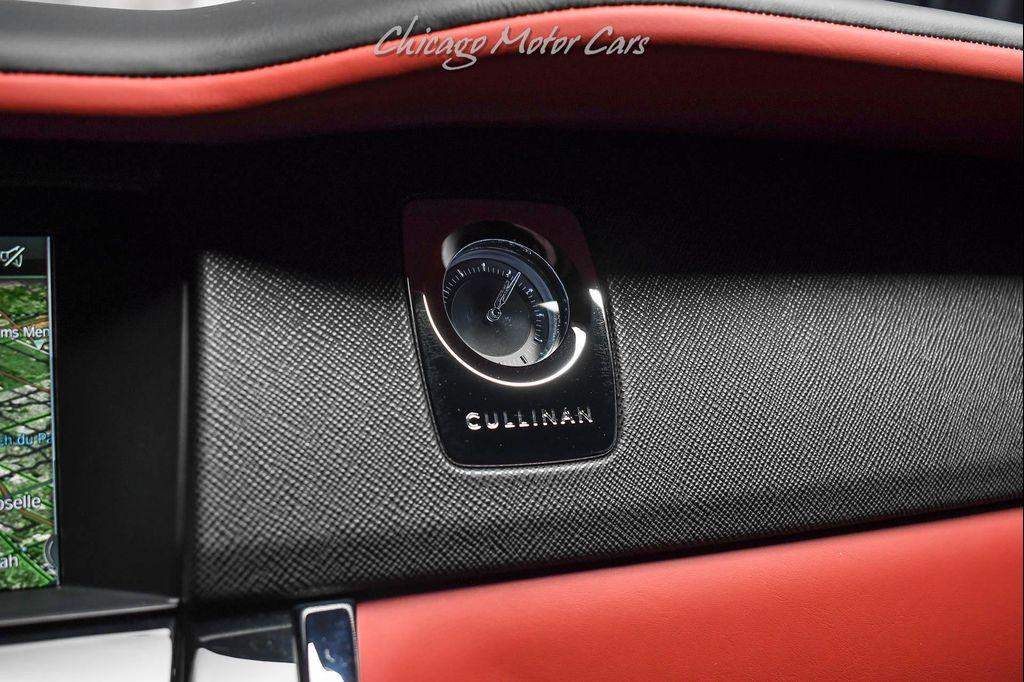 used 2022 Rolls-Royce Cullinan car, priced at $299,800
