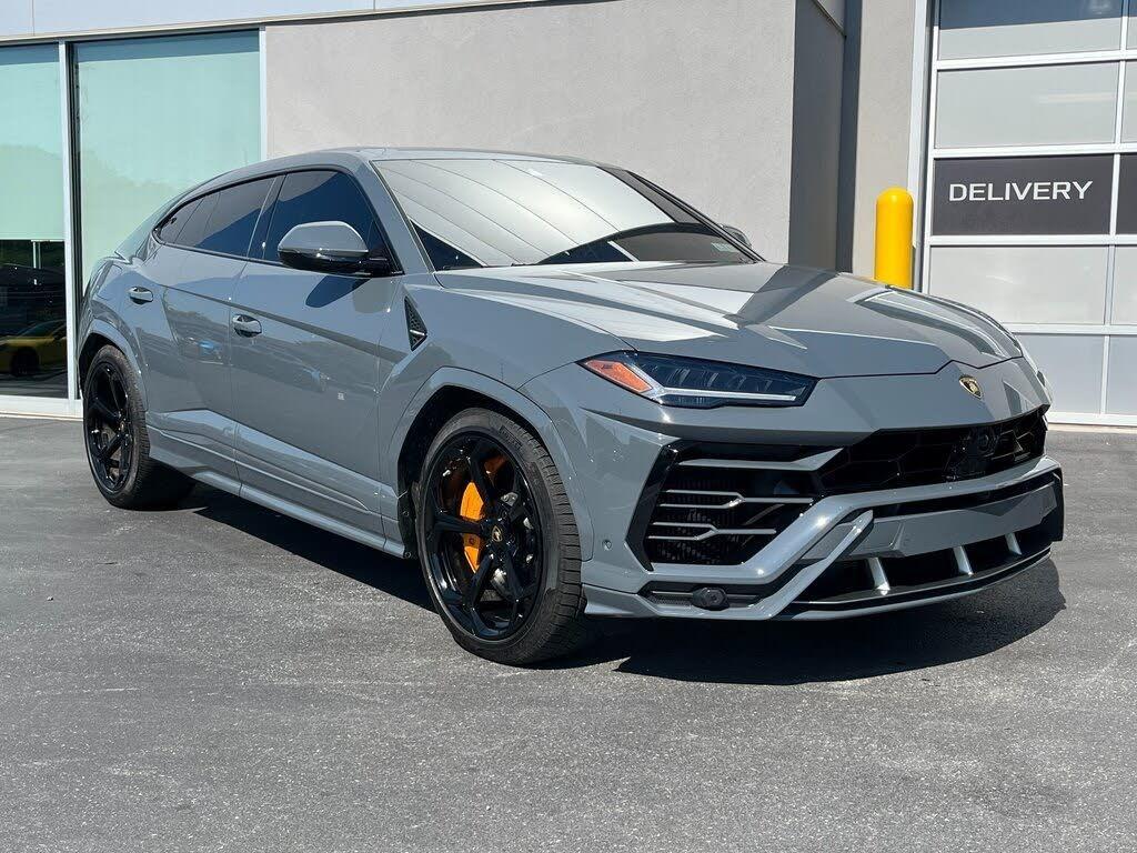 used 2022 Lamborghini Urus car