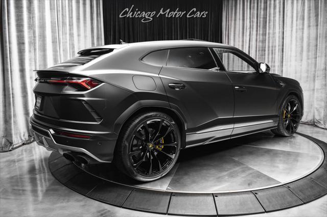 used 2019 Lamborghini Urus car, priced at $169,800
