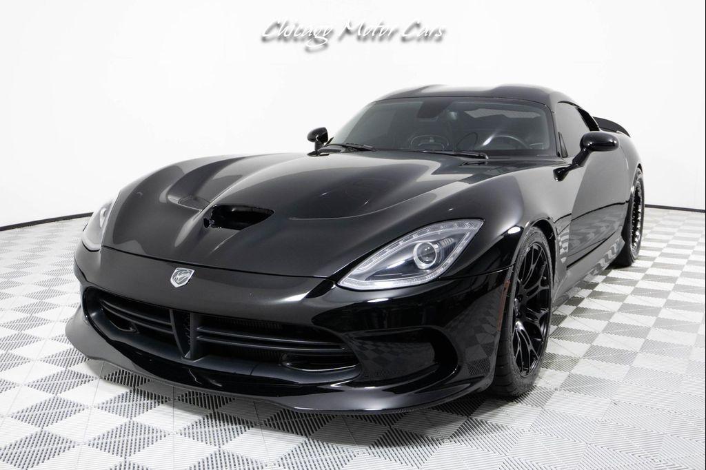 used 2013 Dodge SRT Viper car