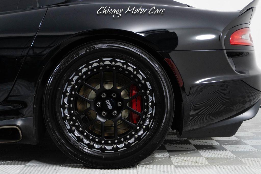 used 2013 Dodge SRT Viper car