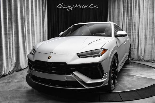 used 2024 Lamborghini Urus car, priced at $289,800