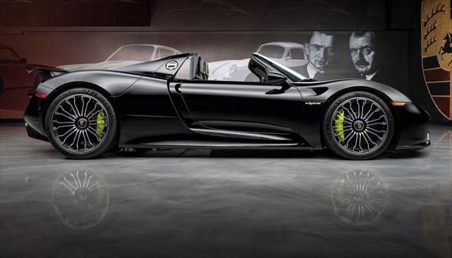 used 2015 Porsche 918 Spyder car