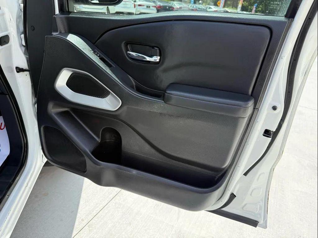 used 2022 Nissan Frontier car, priced at $25,450