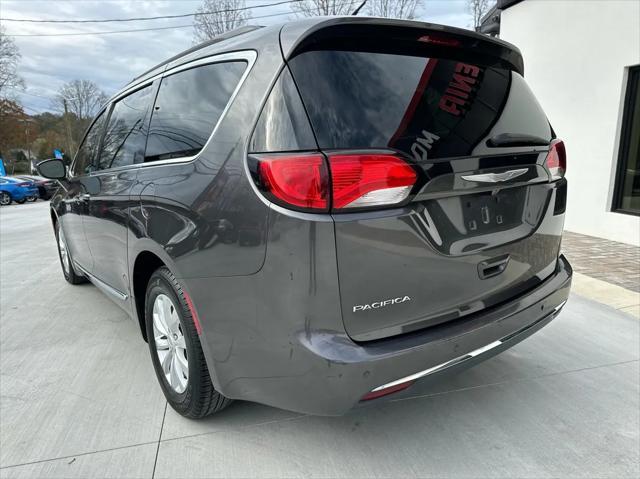 used 2017 Chrysler Pacifica car, priced at $11,999