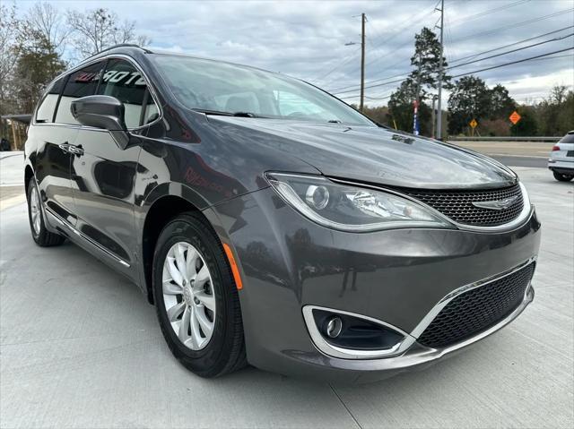 used 2017 Chrysler Pacifica car, priced at $11,999