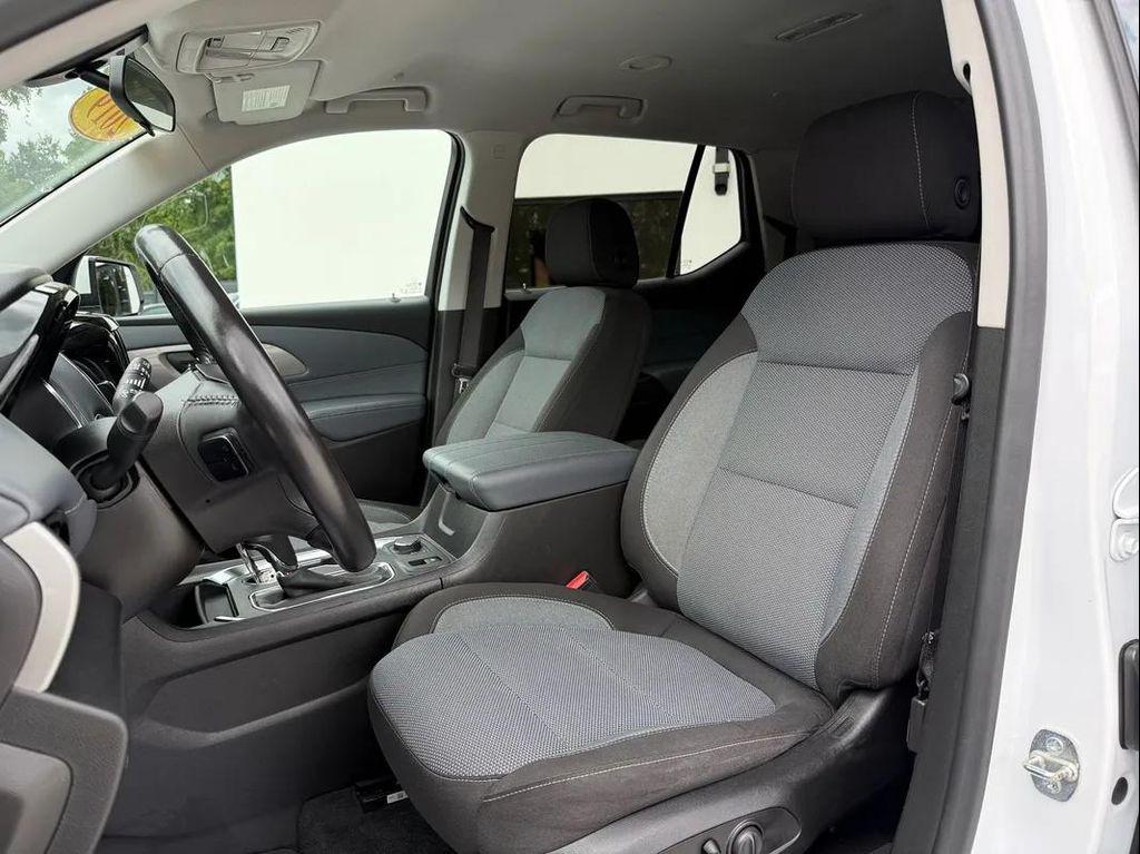 used 2019 Chevrolet Traverse car, priced at $14,450