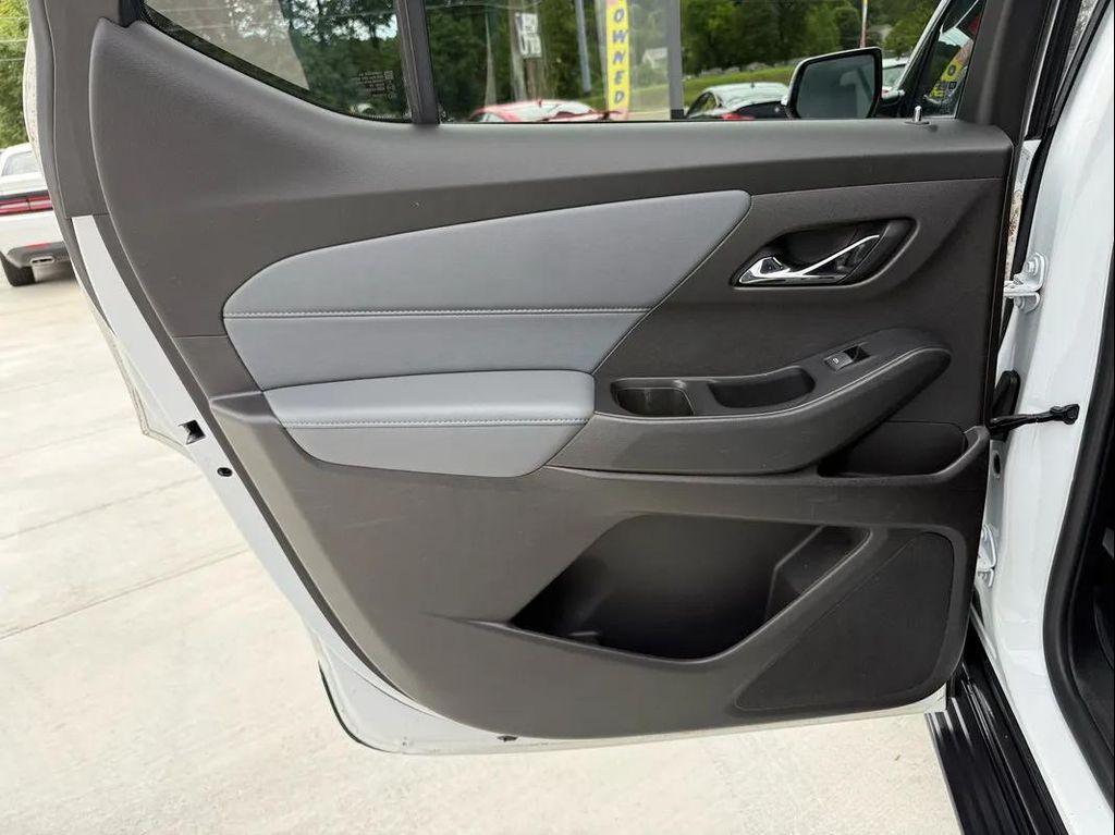 used 2019 Chevrolet Traverse car, priced at $14,450