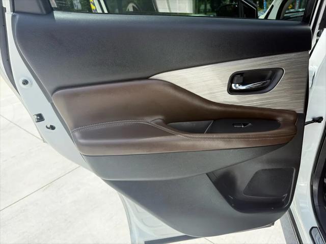 used 2015 Nissan Murano car, priced at $11,999