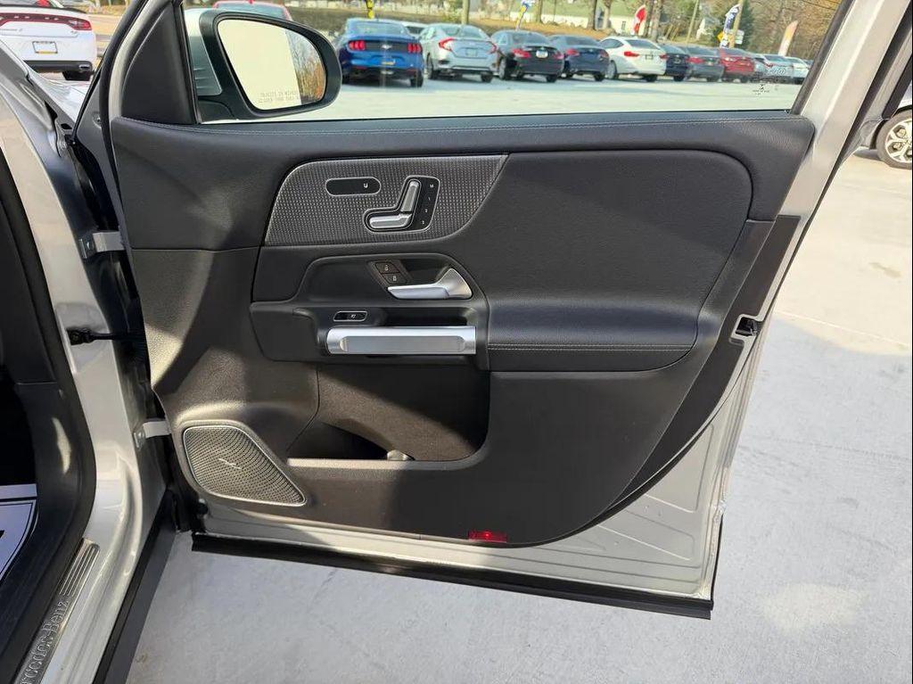 used 2020 Mercedes-Benz GLB 250 car, priced at $24,999