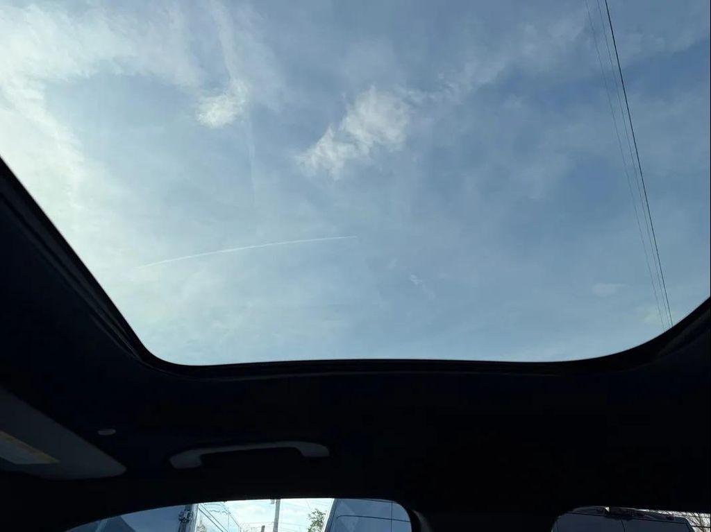 used 2020 Mercedes-Benz GLB 250 car, priced at $24,999