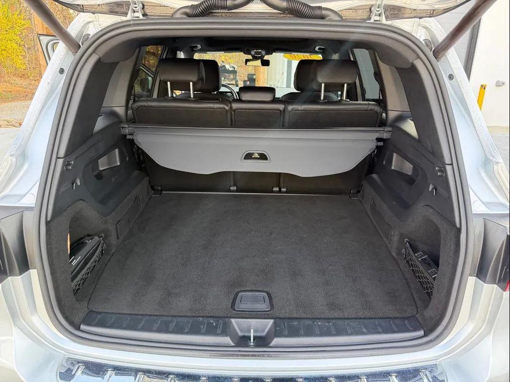 used 2020 Mercedes-Benz GLB 250 car, priced at $24,999