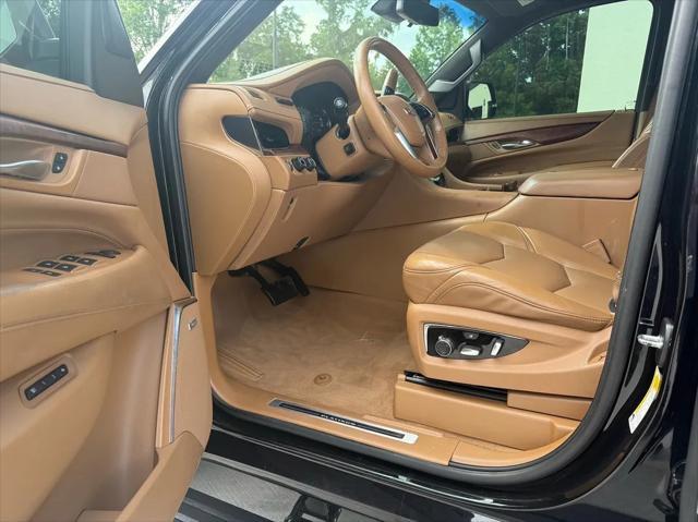 used 2017 Cadillac Escalade car, priced at $25,999