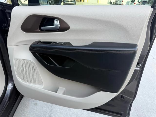 used 2017 Chrysler Pacifica car, priced at $12,999