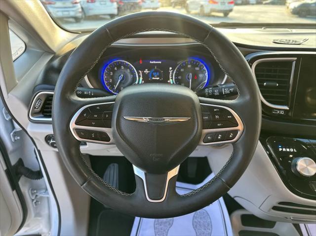 used 2022 Chrysler Pacifica car, priced at $19,999