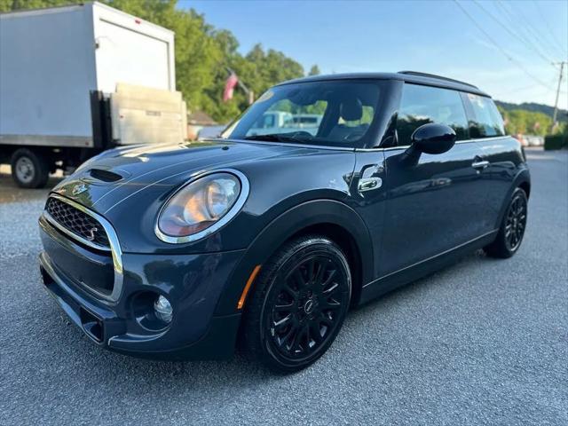 used 2016 MINI Hardtop car, priced at $12,999