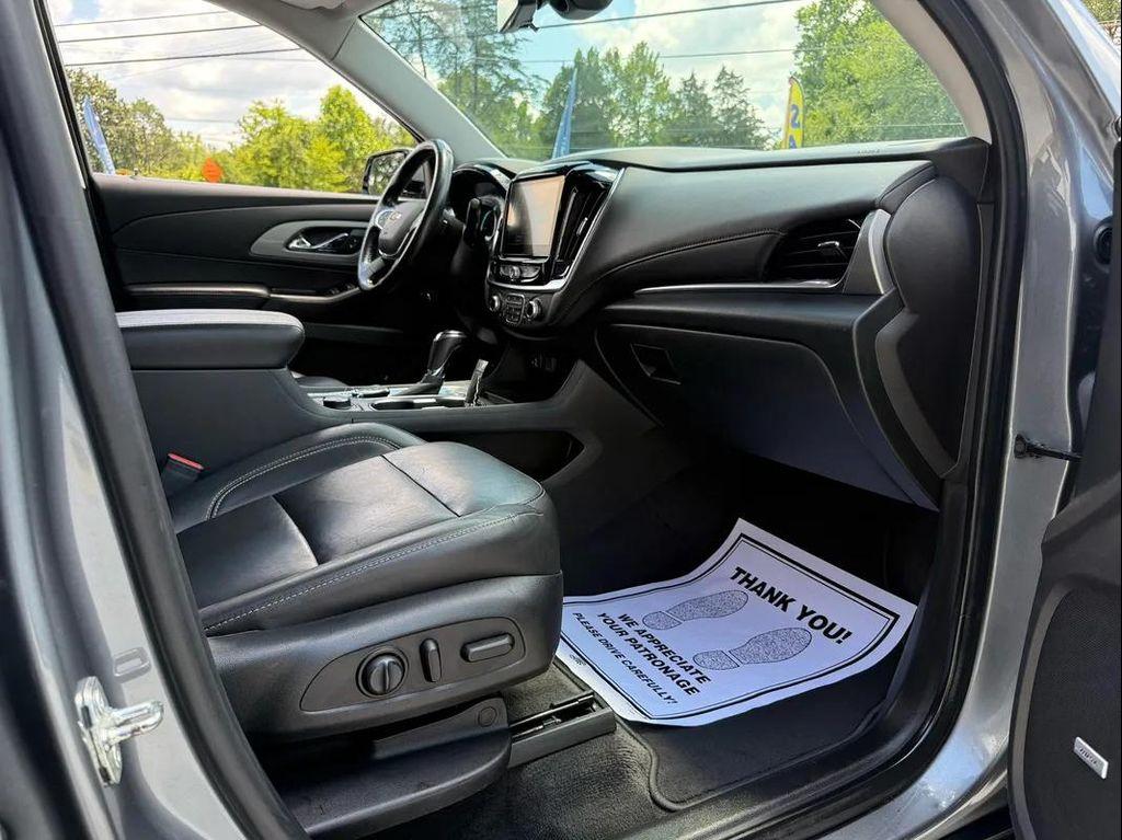 used 2020 Chevrolet Traverse car, priced at $20,999