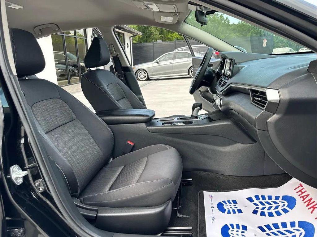 used 2022 Nissan Altima car, priced at $18,999